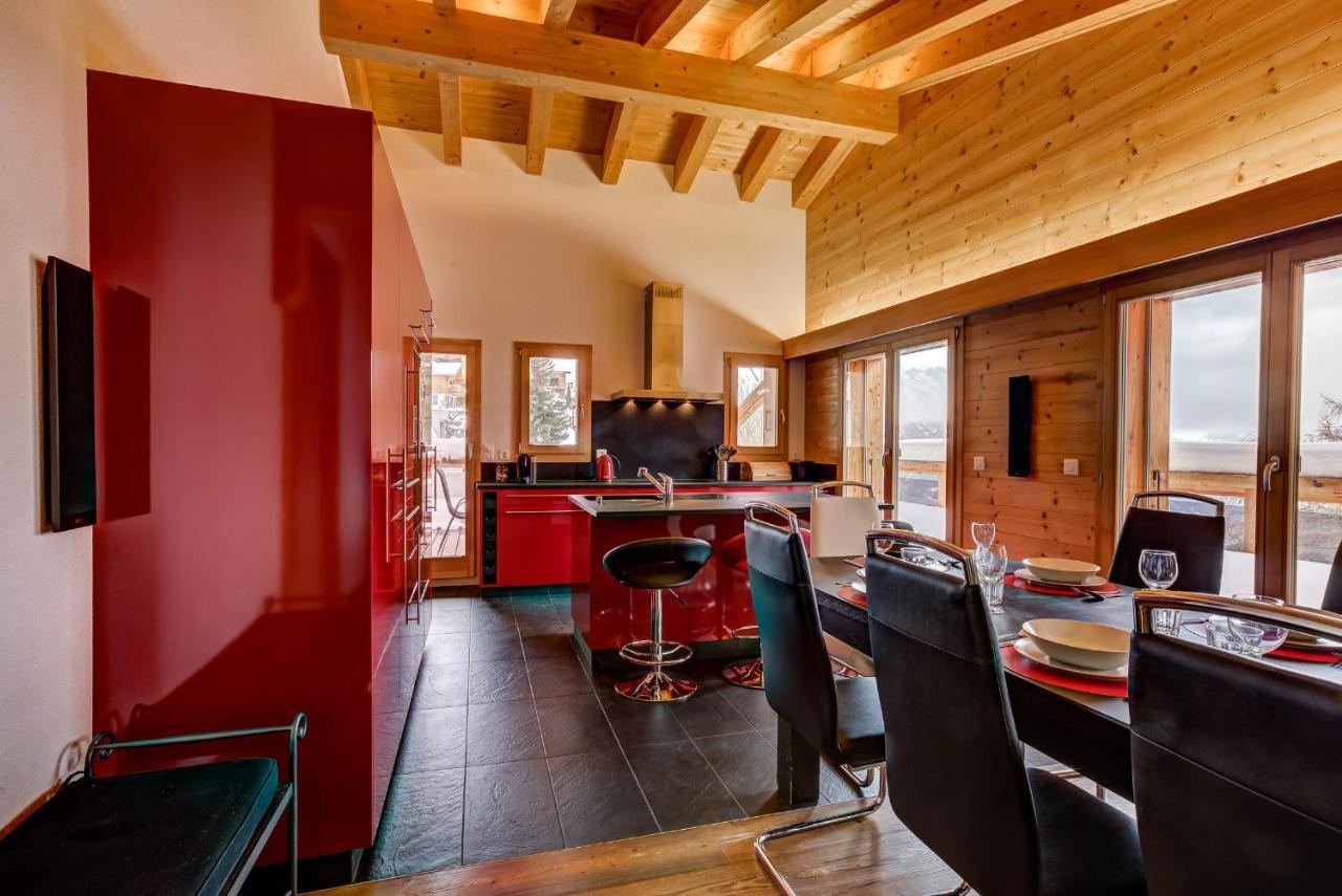 Chalet Flocon De Neige - Jacuzzi - Sauna La Tzoumaz Zewnętrze zdjęcie
