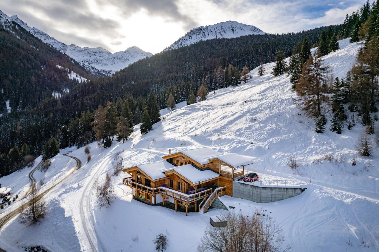 Chalet Flocon De Neige - Jacuzzi - Sauna La Tzoumaz Zewnętrze zdjęcie