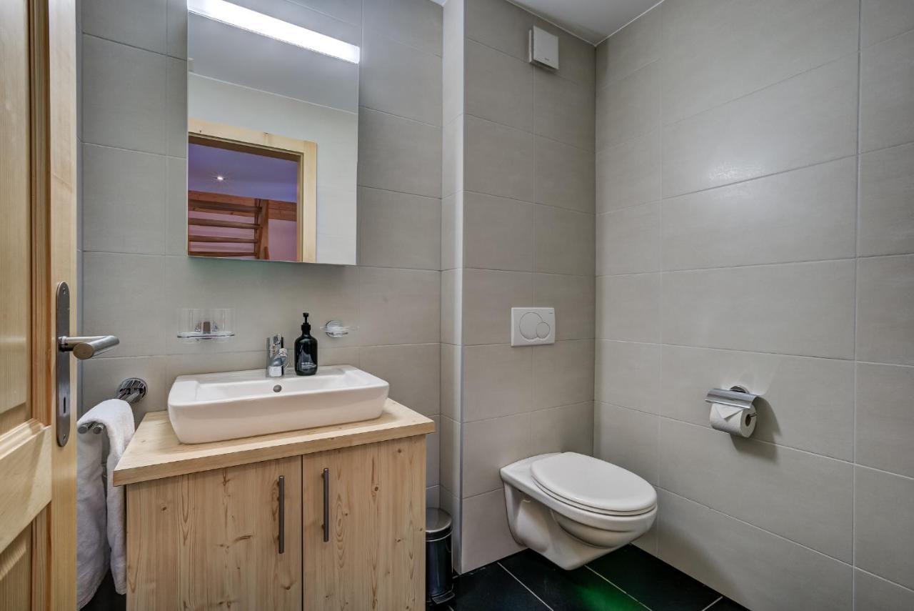 Chalet Flocon De Neige - Jacuzzi - Sauna La Tzoumaz Zewnętrze zdjęcie