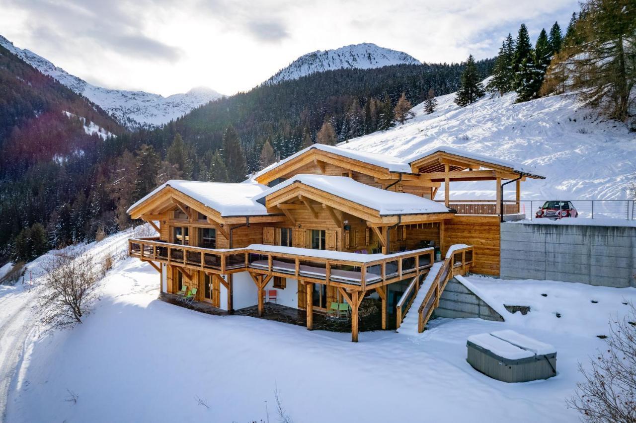 Chalet Flocon De Neige - Jacuzzi - Sauna La Tzoumaz Zewnętrze zdjęcie