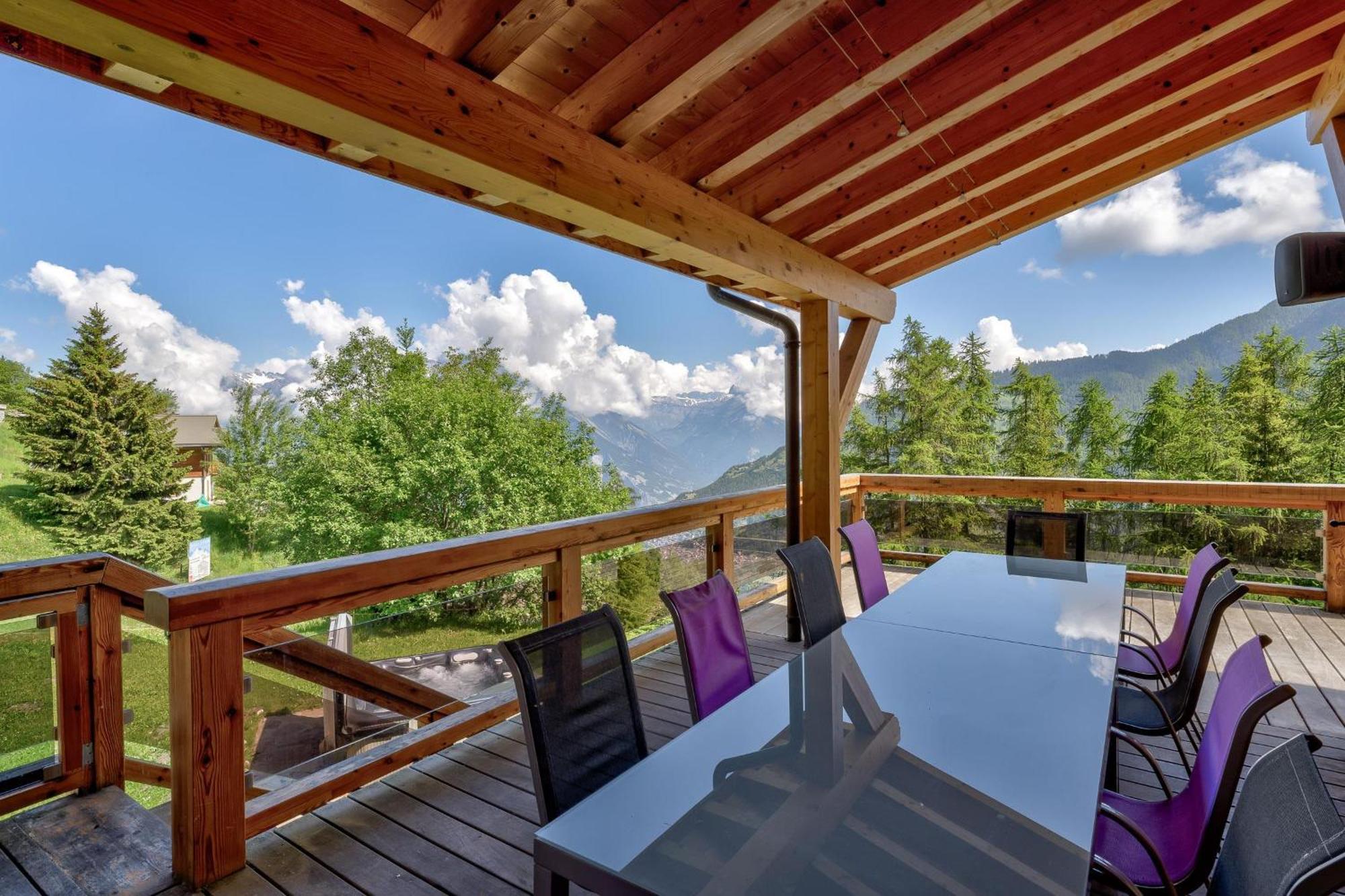 Chalet Flocon De Neige - Jacuzzi - Sauna La Tzoumaz Zewnętrze zdjęcie